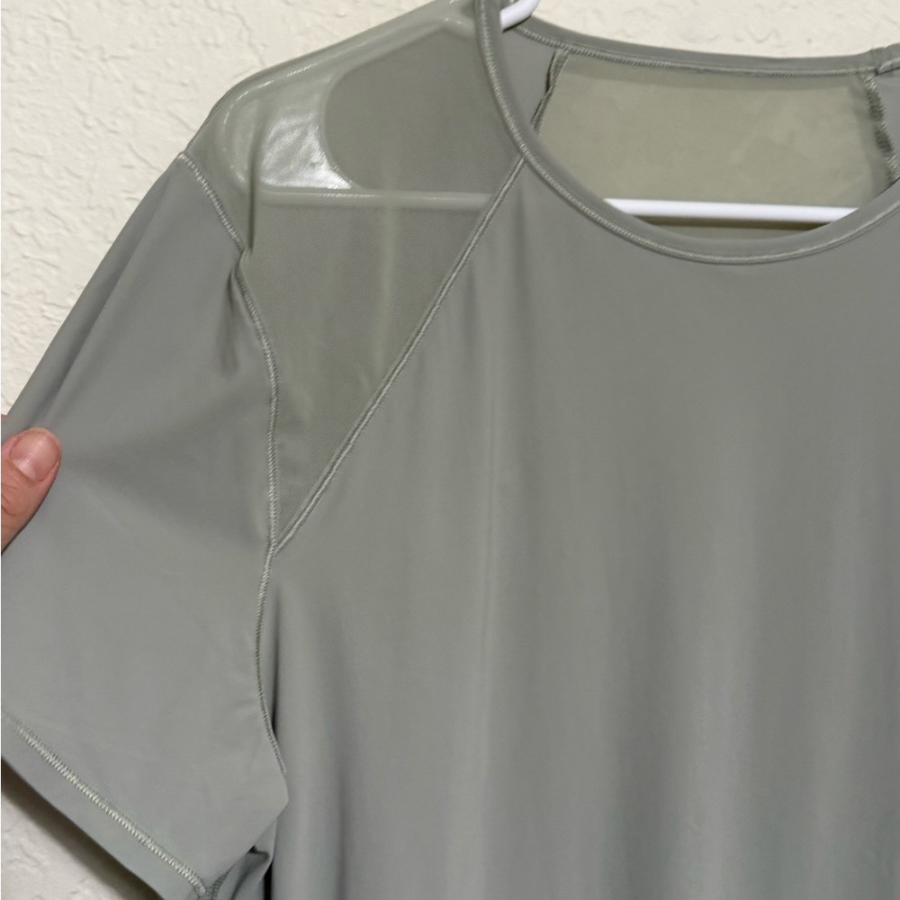 🍋 LULULEMON Sculpt Short Sleeve Shirt Pit to Pit: 22” - Picture 9 of 15
